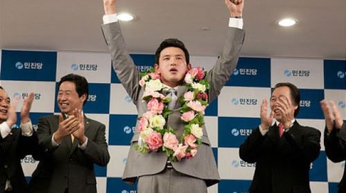 '댄싱퀸', 350만 돌파&hellip;2012년 첫번째 영화