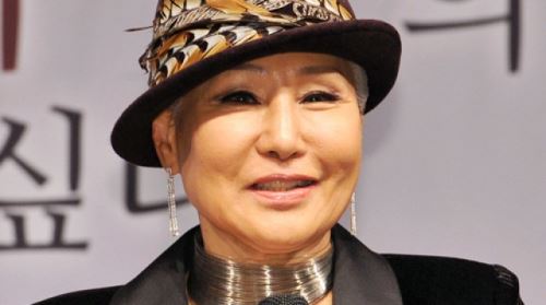 패티김, &ldquo;나다울 수 있을 때 은퇴하겠다&rdquo;