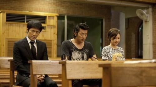 '러브픽션', 올 최고 오프닝 스코어 '로코의 혁명'