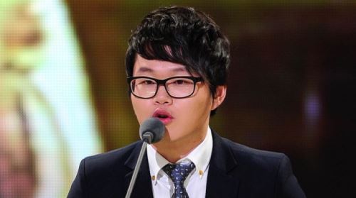 급하게 뜬 최효종, 밉게 보였나? 잇단 논란