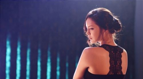 '19금영화' 포문, 수위 만만치 않다..센세이션 일으키나