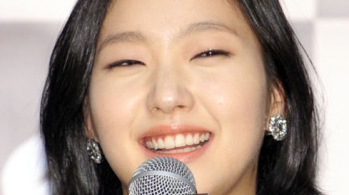 '충무로 신데렐라' 김고은, 롯데:삼성전 시구