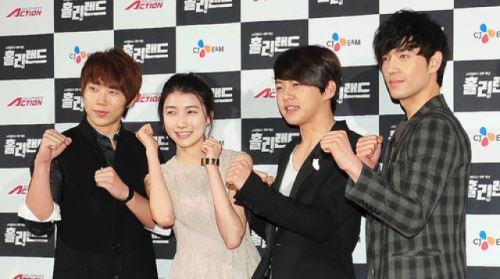 '홀리랜드' 동호-훈 "눈만 마주쳐도 웃음이..NG왕"