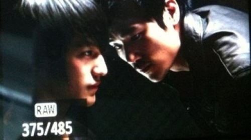 김강우-김범, '미라클' 촬영 현장서 '불꽃 카리스마' 대결