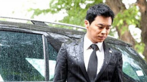 &ldquo;역시 납뜩이, 아니 조정석!&rdquo; 5시간 빗속 연기투혼