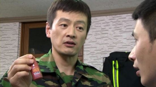 정찬, '롤코2' 자진 카메오..코믹 연기 '도전'