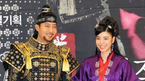 김주혁 측 &ldquo;김규리와 3개월째 열애 중&rdquo;