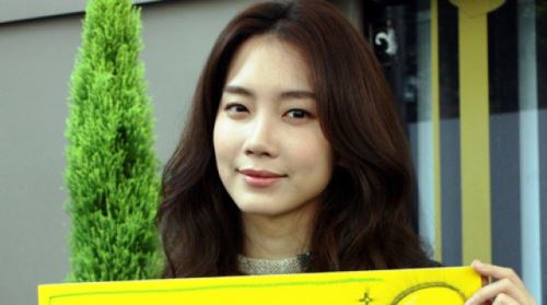 신현빈, "즐거운 추석 연휴" 자필도 예뻐