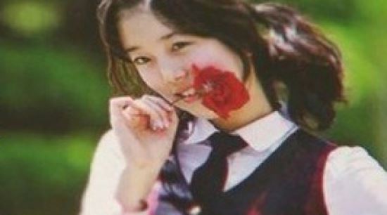 '청불2' 수지, 코믹 졸업사진 "섹시해보이고 싶었다"