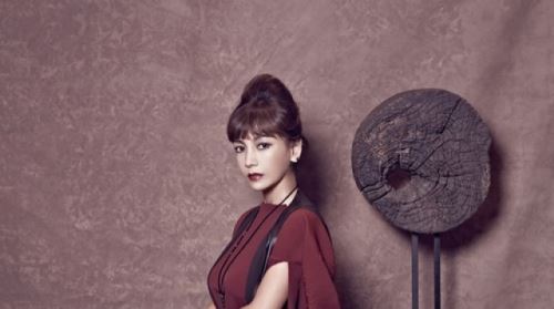 황신혜, 지천명에도 변함없는 '컴퓨터 미인'