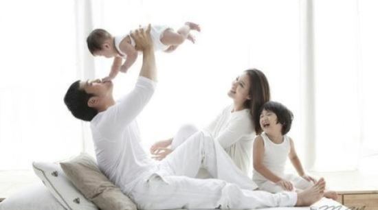 정시아, 가족사진 공개 ‘화목’..&ldquo;가장 행복한 요즘&rdquo;