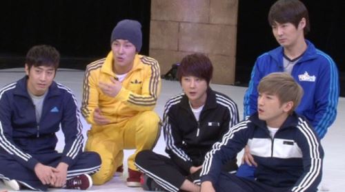 김동완, 후배 소녀시대에 "더 사고 쳐라" 조언&hellip;왜?