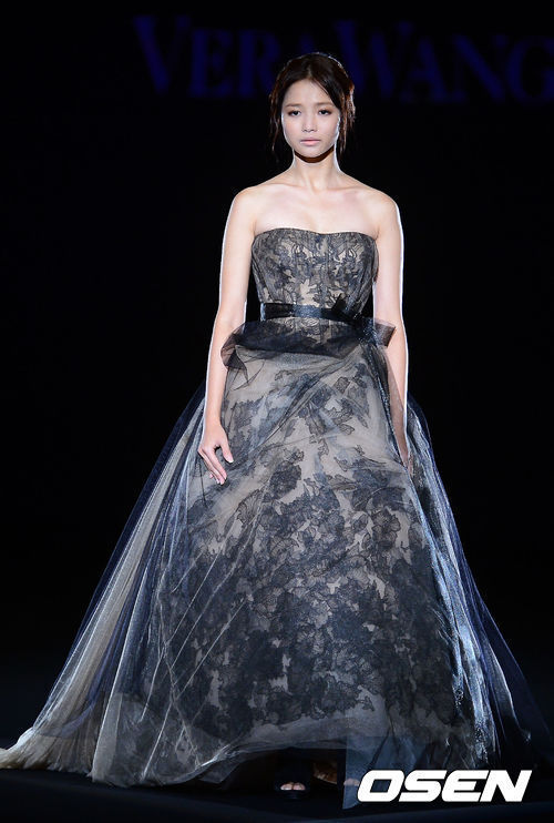 하연수 웨딩드레스