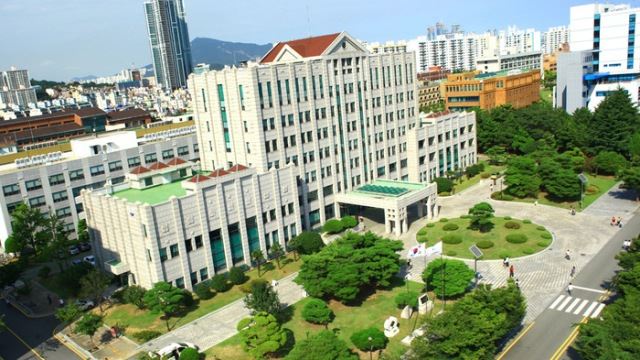 부경대 폭발사고, 공대 실험실서 기계 폭발로 1명 사망 "경찰 사고경위 조사 중"