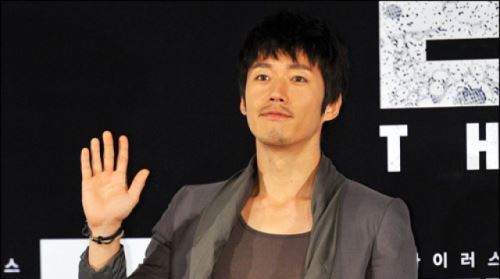 [E!포토]장혁, '영화 감기 많이 사랑해주세요'