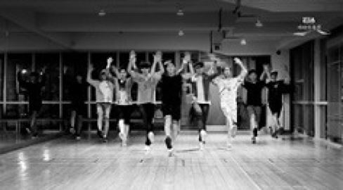 제국의아이들, 안무 영상 공개 ‘유령춤’으로 하나 됐다