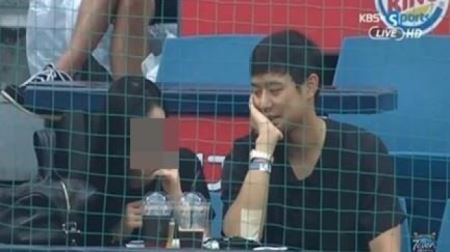 천정명 해명, 야구보러 갔다 열애설 불거져... '오늘 처음 만난 일행일 뿐'