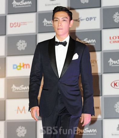 탑
