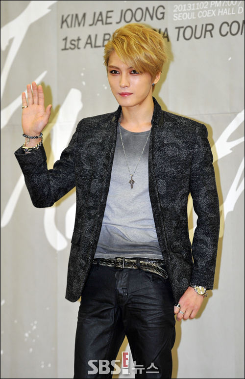 [E!포토]김재중, '아시아투어콘서트 지금 시작합니다'