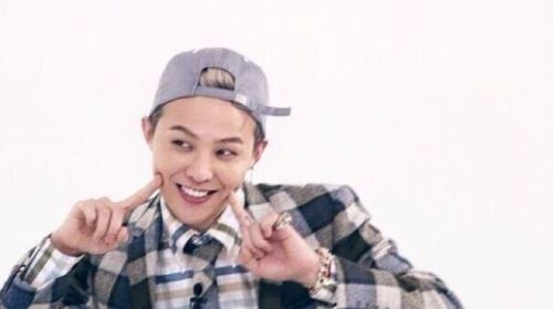 GD 귀요미 플레이어 "나도 깜찍하다고" 카리스마 지웠더니 귀요미