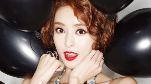 이다희, 엘르 화보 공개... ‘그윽한 눈빛’ 눈길