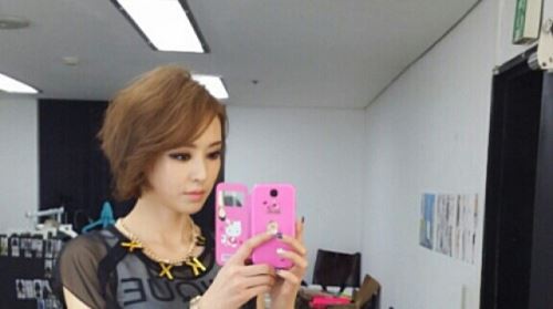 이다희 직찍 "인형이세요?" 완벽 비율+인형 미모 '부럽다&sim;'