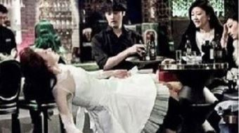 송지효 웨딩드레스 '많이 먹은 술에 떡실신' 이유가 뭐길래&hellip;