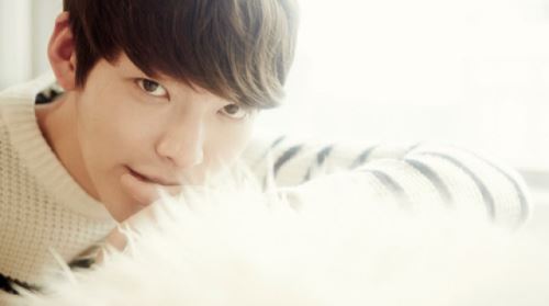 김우빈 사남일녀 '저 막내아들 되요&sim;' 첫 리얼리티 출연에 기대