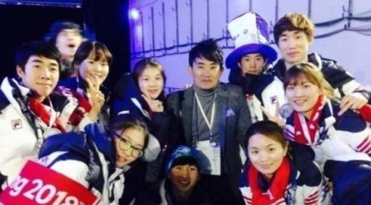 이승철 폐막식 인증샷 '영광의 얼굴과 함께' 훈훈하네