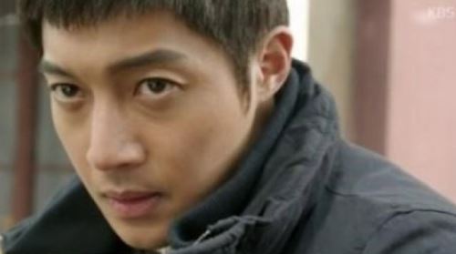 김현중 낭만 시라소니 등극 '감성 눈빛'까지 갖춘 전설의 주먹