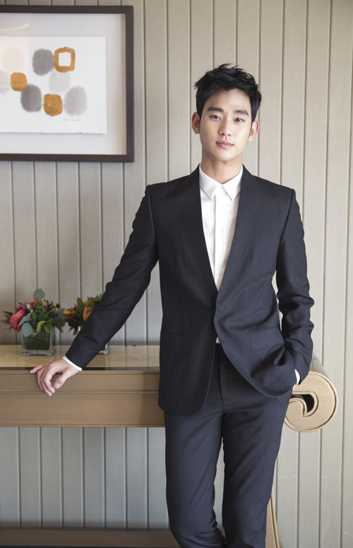 김수현-키이스트 제