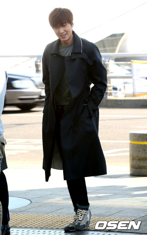 이민호 출국