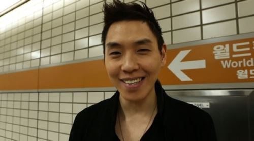 [SDF]스마트폰에 빠진 시민들, 이은결이 옆에서 마술해도 몰라