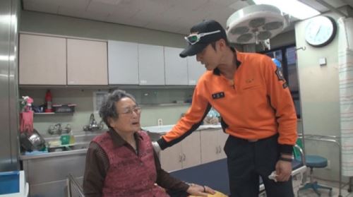 심장이뛴다 조동혁, 아들 간병하는 노모 사연에 울컥