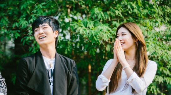 수지, '아이갓세븐' 전격 출연...멤버들 들었다 놨다