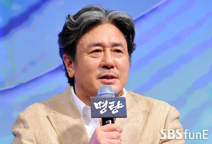 '명량' 최민식, 그는 왜 이순신 앞에 초라함을 느꼈나