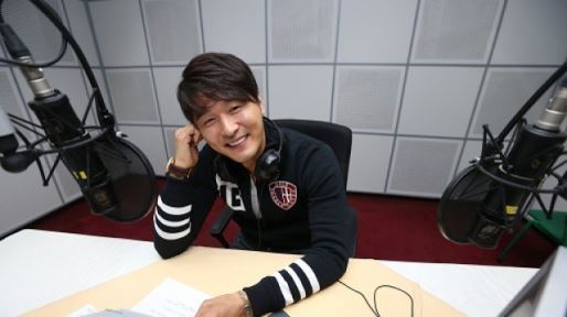 이성재, 심야 DJ로 '치매' 발산... CBS 라디오 'CCM 캠프' 진행