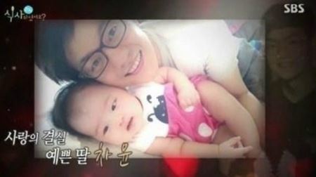 ‘식사하셨어요’ 유선, 3살 연상 남편과 딸 사진 최초 공개