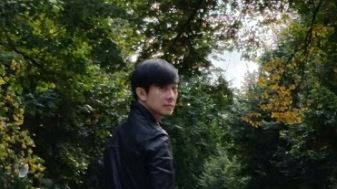 윤건, 진정한 '가을 남자'의 매력