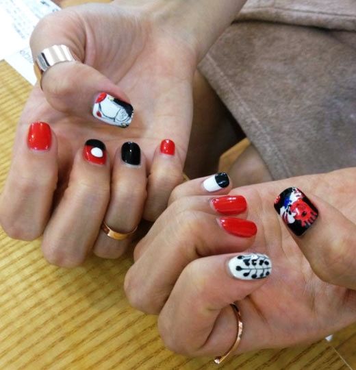 손톱