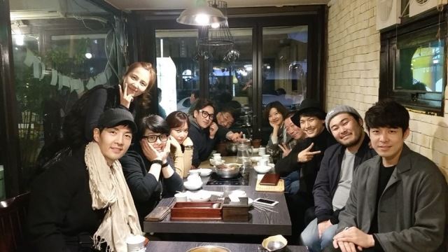 ‘골든타임’ 2년 지나도 여전한 우정&hellip;지일주 연극 단체응원