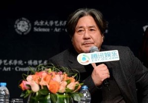 "韓 영화 황제가 왔다"&hellip;최민식 향한 中 취재 열기