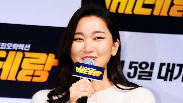 장윤주 임신, 내년 1월 출산&hellip;'태교에 전념 예정'