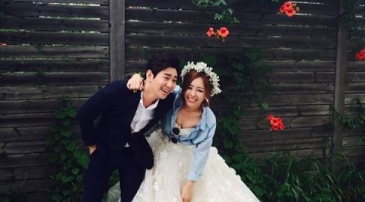 안용준 결혼, 9살 연상의 가수 베니와 오는 9월 웨딩마치&hellip;"완성된 부부 되겠다"