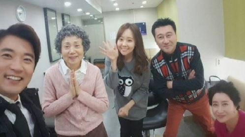 소유진, 본방사수중 인증&hellip;'어른이 다섯'