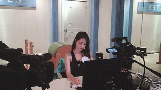 양정원, 촬영 인증샷&hellip;"멀리서도 인형 미모"