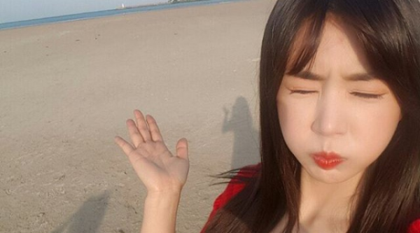 차오루 셀피, 제주도 해변서 눈질끈&hellip;'설렘주의'