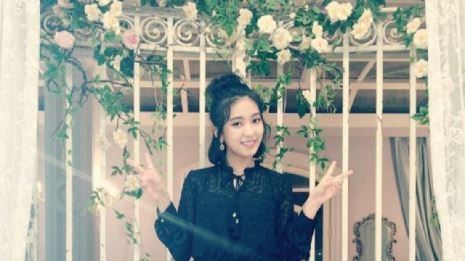 보라, 블랙톤 의상 입고&hellip;'감각적인 패션'