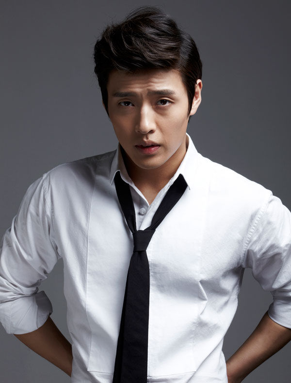 강하늘