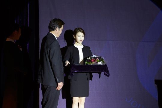 리얼
